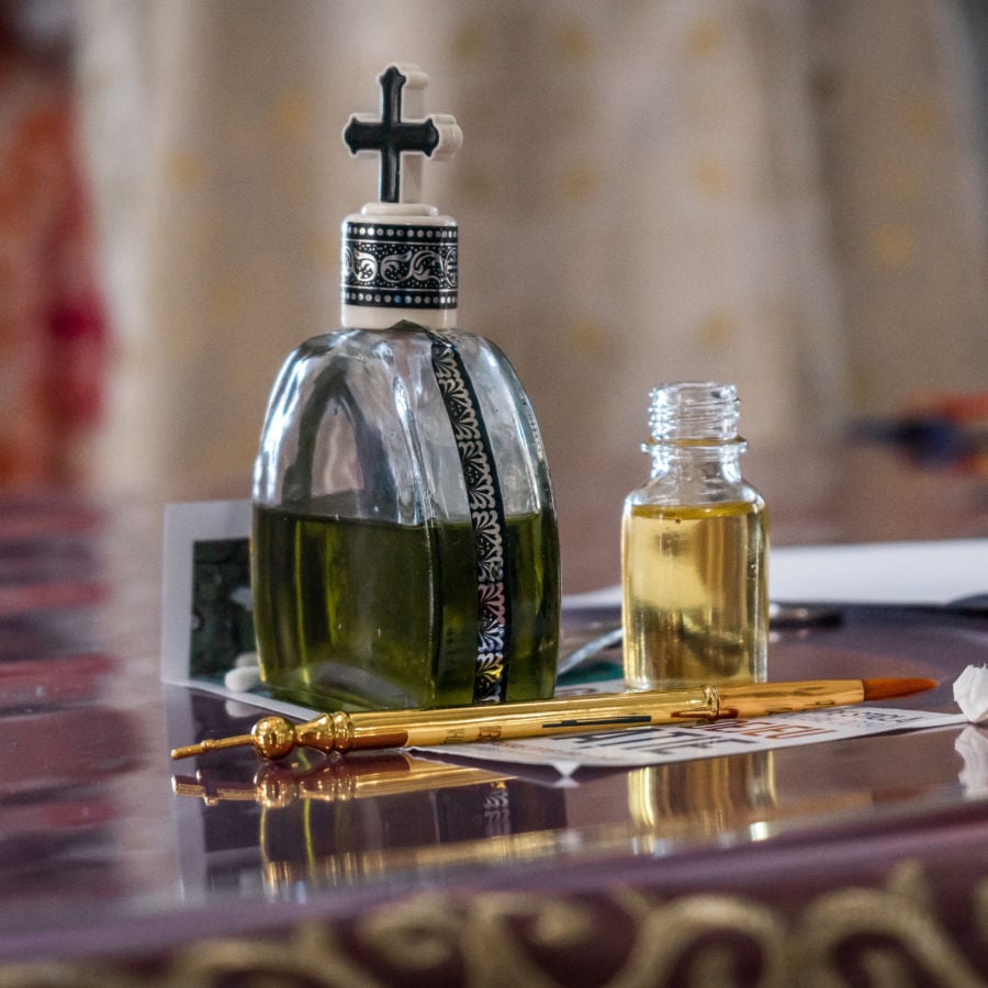 presentation of the holy oils